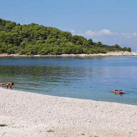 Apartment By The Sea Stomorska, Solta - 781