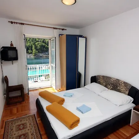 Apartment By The Sea Stomorska, Solta - 781 Stomorska